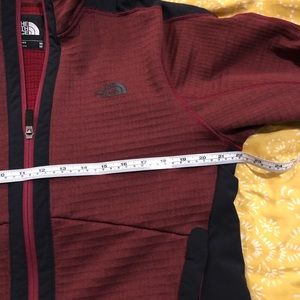Men’s North Face Zip up
